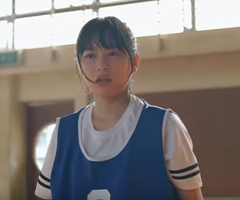 桜井日奈子のcmでバスケ中の曲は 歌手は誰 トレンディマリリン